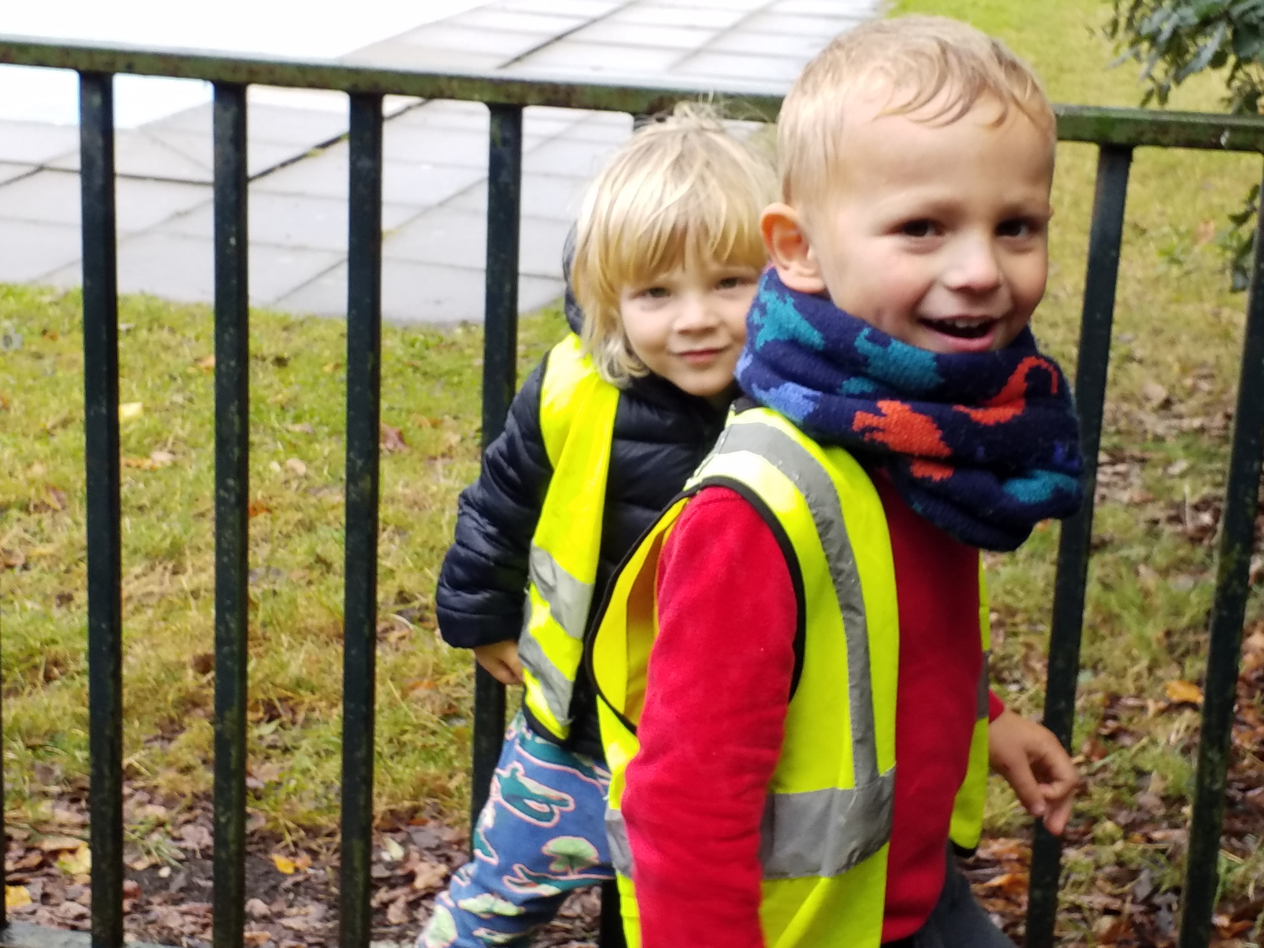 Colliers Wood Nursery - Trip To Cannon Hill Common